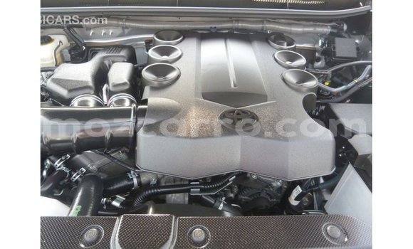 Nunua Imported Toyota Prado Nyingine Gari ndani ya Import - Dubai nchini Cabo Delgado Nunua Imported Toyota Prado Nyingine Gari ndani ya Import - Dubai nchini Cabo Delgado