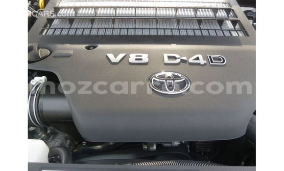 Nunua Imported Toyota Land Cruiser Bluu Gari ndani ya Import - Dubai nchini Cabo Delgado Nunua Imported Toyota Land Cruiser Bluu Gari ndani ya Import - Dubai nchini Cabo Delgado