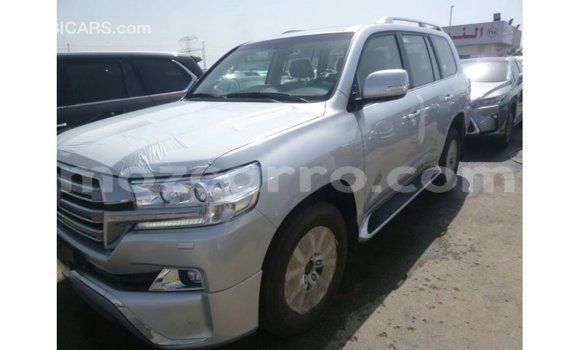 Nunua Imported Toyota Land Cruiser Nyingine Gari ndani ya Import - Dubai nchini Cabo Delgado Nunua Imported Toyota Land Cruiser Nyingine Gari ndani ya Import - Dubai nchini Cabo Delgado