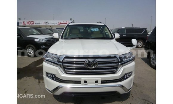 Buy Import Toyota Land Cruiser White Car in Import - Dubai in Cabo Delgado Buy Import Toyota Land Cruiser White Car in Import - Dubai in Cabo Delgado