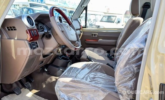 Buy Import Toyota Land Cruiser Beige Car in Import - Dubai in Cabo Delgado Buy Import Toyota Land Cruiser Beige Car in Import - Dubai in Cabo Delgado
