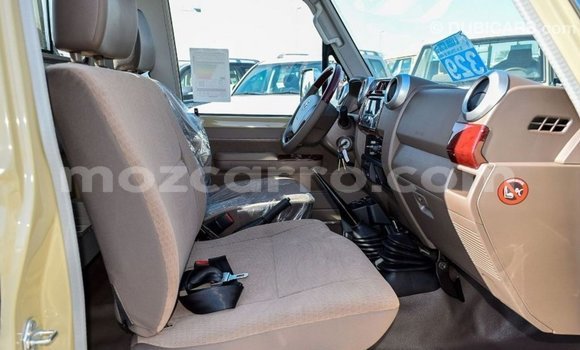 Buy Import Toyota Land Cruiser Beige Car in Import - Dubai in Cabo Delgado Buy Import Toyota Land Cruiser Beige Car in Import - Dubai in Cabo Delgado