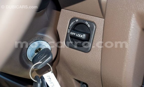 Buy Import Toyota Land Cruiser Beige Car in Import - Dubai in Cabo Delgado Buy Import Toyota Land Cruiser Beige Car in Import - Dubai in Cabo Delgado