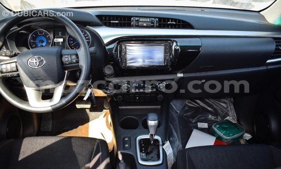 Comprar Importar Toyota Hilux De outros Carro em Import - Dubai em Cabo Delgado Comprar Importar Toyota Hilux De outros Carro em Import - Dubai em Cabo Delgado