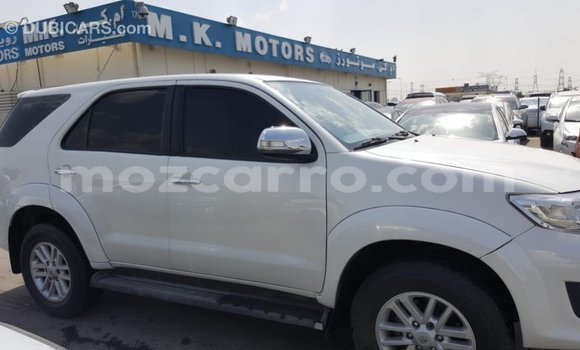 Tenga Imported Toyota Fortuner Chena Mota in Import - Dubai in Cabo Delgado Tenga Imported Toyota Fortuner Chena Mota in Import - Dubai in Cabo Delgado