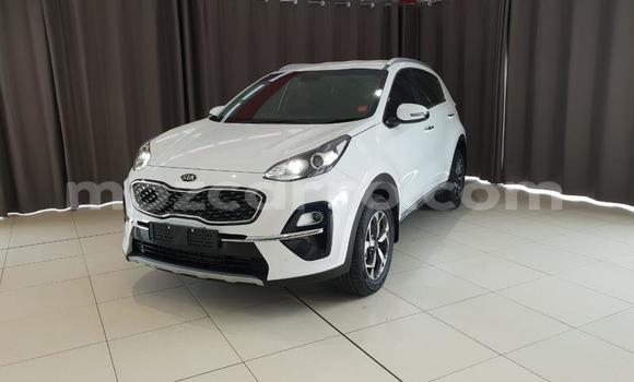 Comprar Usado Kia Sportage Branco Carro em Angoche em Nampula Comprar Usado Kia Sportage Branco Carro em Angoche em Nampula