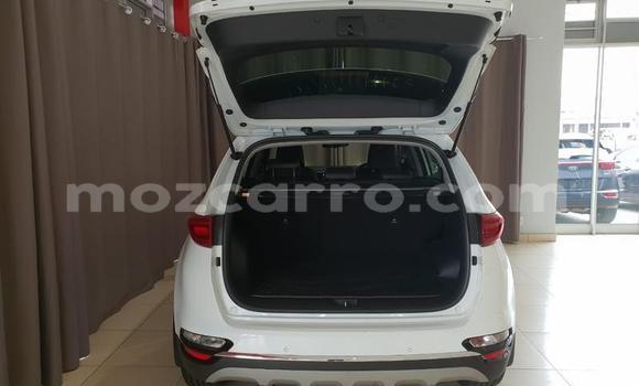 Comprar Usado Kia Sportage Branco Carro em Angoche em Nampula Comprar Usado Kia Sportage Branco Carro em Angoche em Nampula