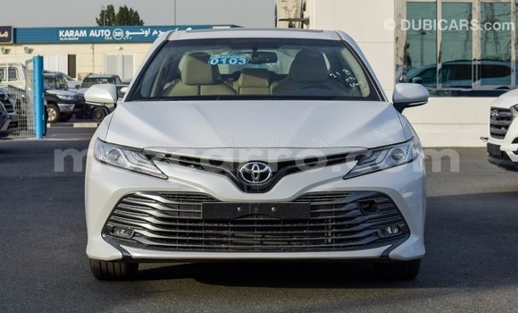 Comprar Importar Toyota Camry Branco Carro em Import - Dubai em Cabo Delgado Comprar Importar Toyota Camry Branco Carro em Import - Dubai em Cabo Delgado