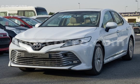 Comprar Importar Toyota Camry Branco Carro em Import - Dubai em Cabo Delgado Comprar Importar Toyota Camry Branco Carro em Import - Dubai em Cabo Delgado