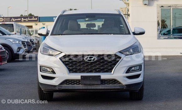 Comprar Importar Hyundai Tucson Branco Carro em Import - Dubai em Cabo Delgado Comprar Importar Hyundai Tucson Branco Carro em Import - Dubai em Cabo Delgado