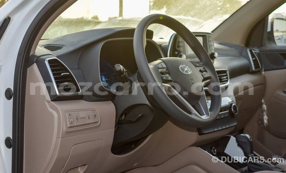 Comprar Importar Hyundai Tucson Branco Carro em Import - Dubai em Cabo Delgado Comprar Importar Hyundai Tucson Branco Carro em Import - Dubai em Cabo Delgado