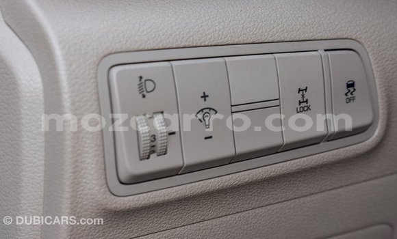 Comprar Importar Hyundai Tucson Branco Carro em Import - Dubai em Cabo Delgado Comprar Importar Hyundai Tucson Branco Carro em Import - Dubai em Cabo Delgado