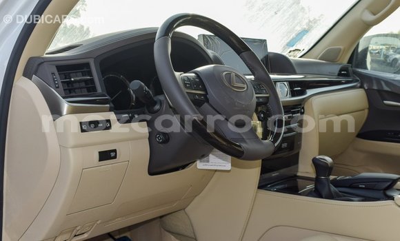 Comprar Importar Lexus LX Branco Carro em Import - Dubai em Cabo Delgado Comprar Importar Lexus LX Branco Carro em Import - Dubai em Cabo Delgado