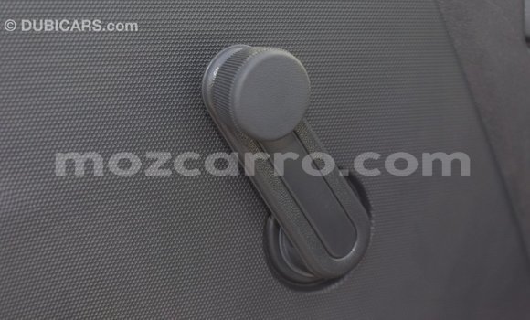 Comprar Importar Toyota Hiace Branco Carro em Import - Dubai em Cabo Delgado Comprar Importar Toyota Hiace Branco Carro em Import - Dubai em Cabo Delgado