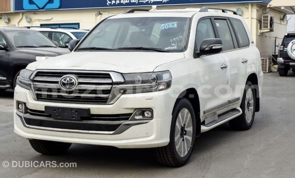 Buy Import Toyota Land Cruiser White Car in Import - Dubai in Cabo Delgado Buy Import Toyota Land Cruiser White Car in Import - Dubai in Cabo Delgado