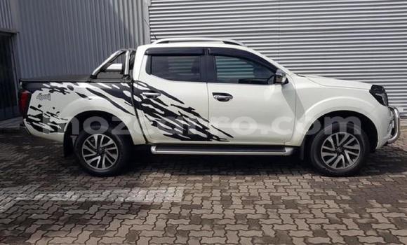 Buy Used Nissan Navara White Car in Nampula in Nampula Buy Used Nissan Navara White Car in Nampula in Nampula