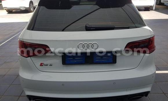 Nunua Ilio tumika Audi RS3 Nyeupe Gari ndani ya Nampula nchini Nampula Nunua Ilio tumika Audi RS3 Nyeupe Gari ndani ya Nampula nchini Nampula