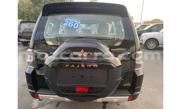 Comprar Importar Mitsubishi Pajero Preto Carro em Import - Dubai em Cabo Delgado Comprar Importar Mitsubishi Pajero Preto Carro em Import - Dubai em Cabo Delgado