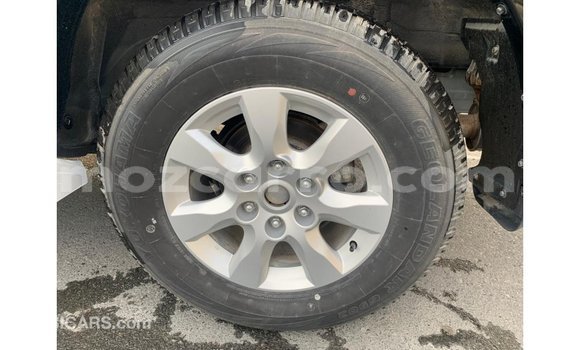 Comprar Importar Mitsubishi Pajero Preto Carro em Import - Dubai em Cabo Delgado Comprar Importar Mitsubishi Pajero Preto Carro em Import - Dubai em Cabo Delgado