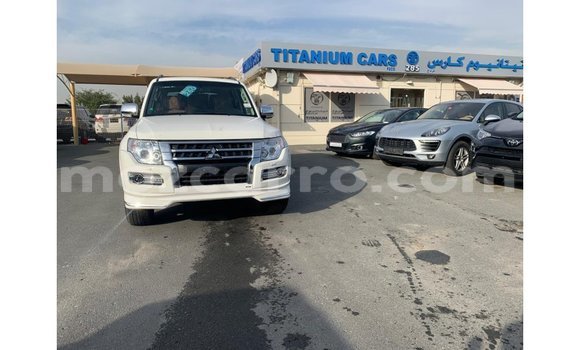 Buy Import Mitsubishi Pajero White Car in Import - Dubai in Cabo Delgado Buy Import Mitsubishi Pajero White Car in Import - Dubai in Cabo Delgado