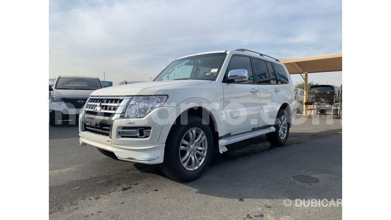 Big with watermark mitsubishi pajero cabo delgado import dubai 7453