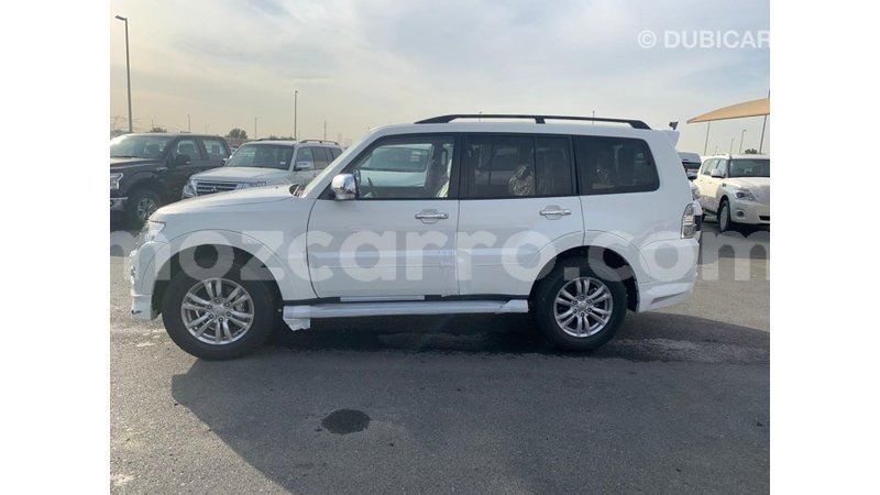 Big with watermark mitsubishi pajero cabo delgado import dubai 7453