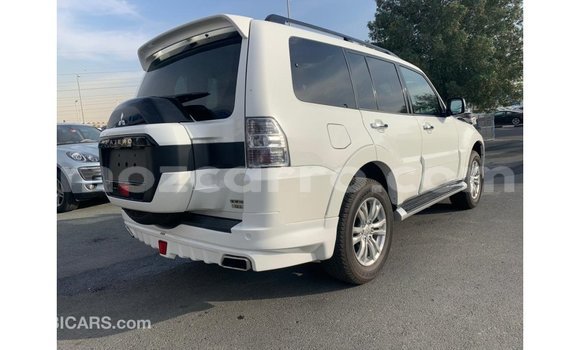 Buy Import Mitsubishi Pajero White Car in Import - Dubai in Cabo Delgado Buy Import Mitsubishi Pajero White Car in Import - Dubai in Cabo Delgado
