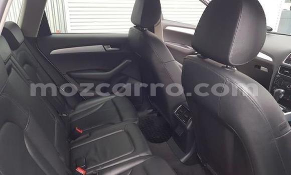 Nunua Ilio tumika Audi Q5 Nyeupe Gari ndani ya Nampula nchini Nampula Nunua Ilio tumika Audi Q5 Nyeupe Gari ndani ya Nampula nchini Nampula