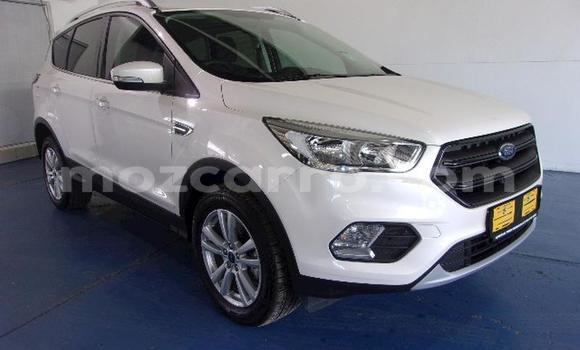 Tenga Tsaru Ford Kuga Chena Mota in Maputo in Maputo Tenga Tsaru Ford Kuga Chena Mota in Maputo in Maputo