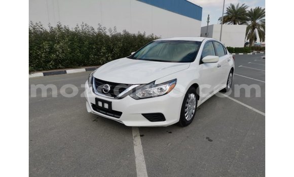 Comprar Importar Nissan Altima Branco Carro em Import - Dubai em Cabo Delgado Comprar Importar Nissan Altima Branco Carro em Import - Dubai em Cabo Delgado