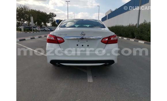 Comprar Importar Nissan Altima Branco Carro em Import - Dubai em Cabo Delgado Comprar Importar Nissan Altima Branco Carro em Import - Dubai em Cabo Delgado