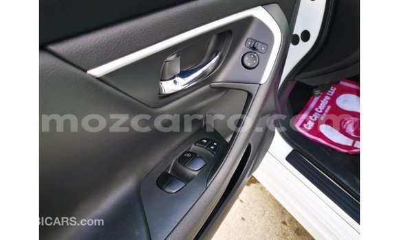 Comprar Importar Nissan Altima Branco Carro em Import - Dubai em Cabo Delgado Comprar Importar Nissan Altima Branco Carro em Import - Dubai em Cabo Delgado
