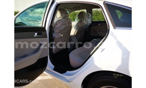 Tenga Imported Hyundai Sonata Chena Mota in Import - Dubai in Cabo Delgado Tenga Imported Hyundai Sonata Chena Mota in Import - Dubai in Cabo Delgado