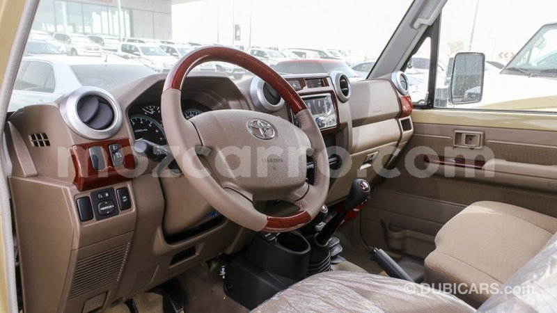 Big with watermark toyota land cruiser cabo delgado import dubai 7479