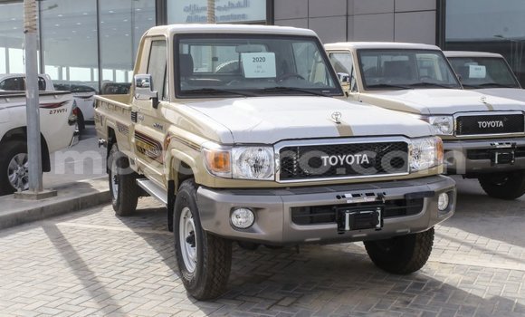 Buy Import Toyota Land Cruiser Beige Car in Import - Dubai in Cabo Delgado Buy Import Toyota Land Cruiser Beige Car in Import - Dubai in Cabo Delgado