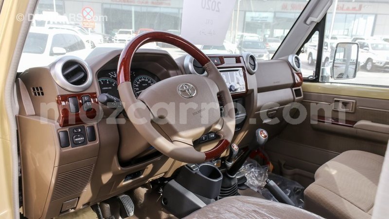 Big with watermark toyota land cruiser cabo delgado import dubai 7481