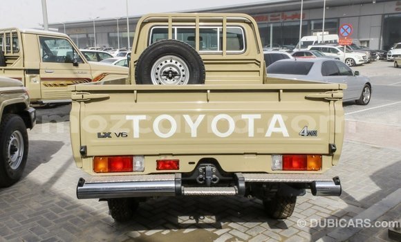 Buy Import Toyota Land Cruiser Beige Car in Import - Dubai in Cabo Delgado Buy Import Toyota Land Cruiser Beige Car in Import - Dubai in Cabo Delgado