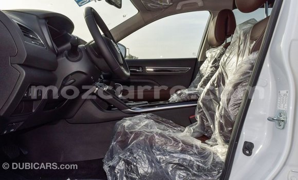 Comprar Importar Renault Koleos Branco Carro em Import - Dubai em Cabo Delgado Comprar Importar Renault Koleos Branco Carro em Import - Dubai em Cabo Delgado