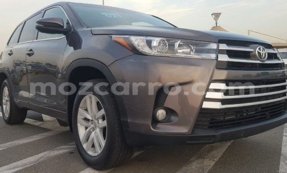 Nunua Imported Toyota Highlander Nyingine Gari ndani ya Import - Dubai nchini Cabo Delgado Nunua Imported Toyota Highlander Nyingine Gari ndani ya Import - Dubai nchini Cabo Delgado