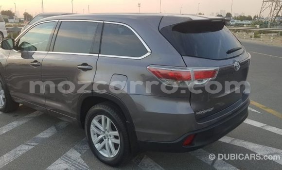 Nunua Imported Toyota Highlander Nyingine Gari ndani ya Import - Dubai nchini Cabo Delgado Nunua Imported Toyota Highlander Nyingine Gari ndani ya Import - Dubai nchini Cabo Delgado