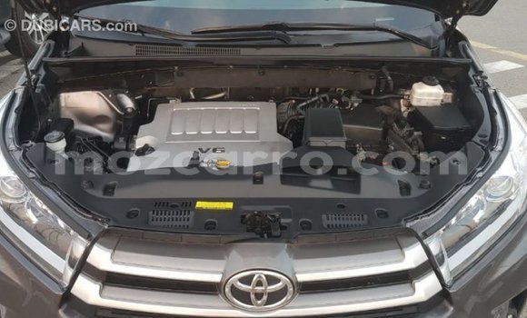 Nunua Imported Toyota Highlander Nyingine Gari ndani ya Import - Dubai nchini Cabo Delgado Nunua Imported Toyota Highlander Nyingine Gari ndani ya Import - Dubai nchini Cabo Delgado
