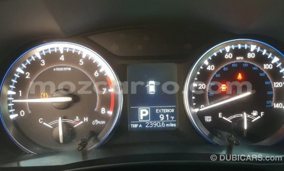 Nunua Imported Toyota Highlander Nyingine Gari ndani ya Import - Dubai nchini Cabo Delgado Nunua Imported Toyota Highlander Nyingine Gari ndani ya Import - Dubai nchini Cabo Delgado