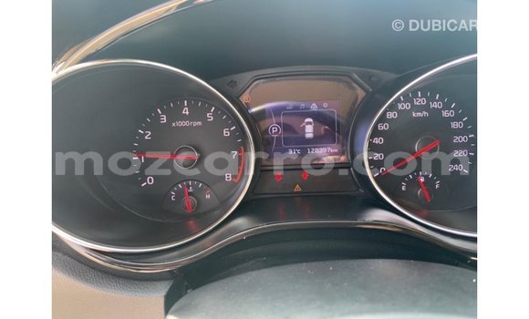 Comprar Importar Kia Carnival Branco Carro em Import - Dubai em Cabo Delgado Comprar Importar Kia Carnival Branco Carro em Import - Dubai em Cabo Delgado