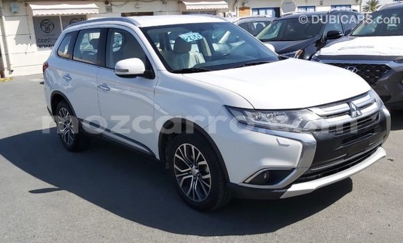 Comprar Importar Mitsubishi Outlander Branco Carro em Import - Dubai em Cabo Delgado Comprar Importar Mitsubishi Outlander Branco Carro em Import - Dubai em Cabo Delgado