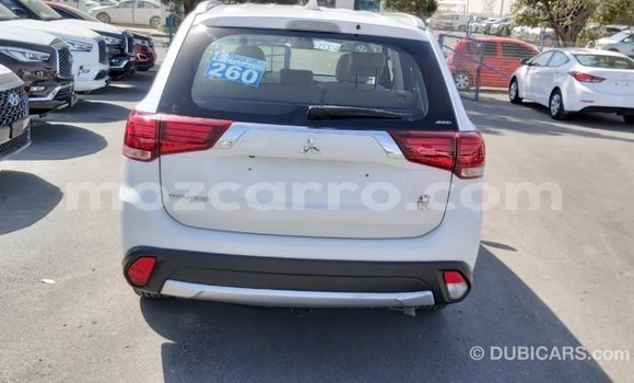 Comprar Importar Mitsubishi Outlander Branco Carro em Import - Dubai em Cabo Delgado Comprar Importar Mitsubishi Outlander Branco Carro em Import - Dubai em Cabo Delgado