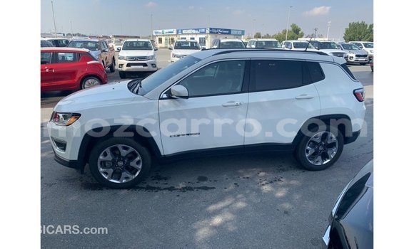 Comprar Importar Jeep Compass Branco Carro em Import - Dubai em Cabo Delgado Comprar Importar Jeep Compass Branco Carro em Import - Dubai em Cabo Delgado