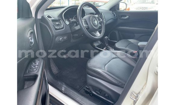 Comprar Importar Jeep Compass Branco Carro em Import - Dubai em Cabo Delgado Comprar Importar Jeep Compass Branco Carro em Import - Dubai em Cabo Delgado