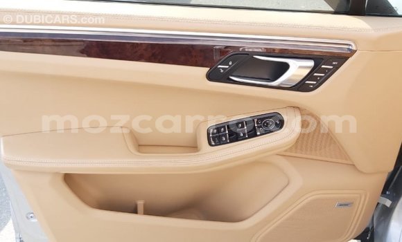 Comprar Importar Porsche Macan De outros Carro em Import - Dubai em Cabo Delgado Comprar Importar Porsche Macan De outros Carro em Import - Dubai em Cabo Delgado