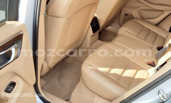 Comprar Importar Porsche Macan De outros Carro em Import - Dubai em Cabo Delgado Comprar Importar Porsche Macan De outros Carro em Import - Dubai em Cabo Delgado
