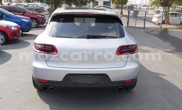 Comprar Importar Porsche Macan De outros Carro em Import - Dubai em Cabo Delgado Comprar Importar Porsche Macan De outros Carro em Import - Dubai em Cabo Delgado